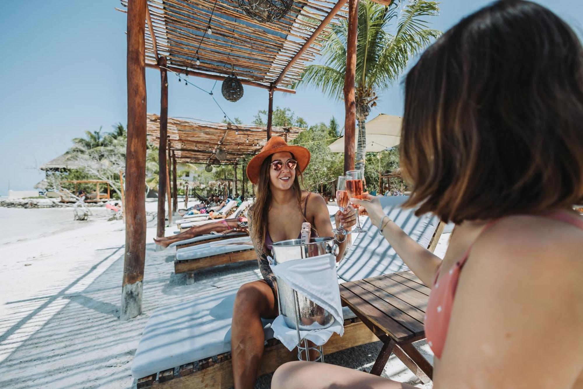 Hotel Las Nubes De Holbox Exteriér fotografie